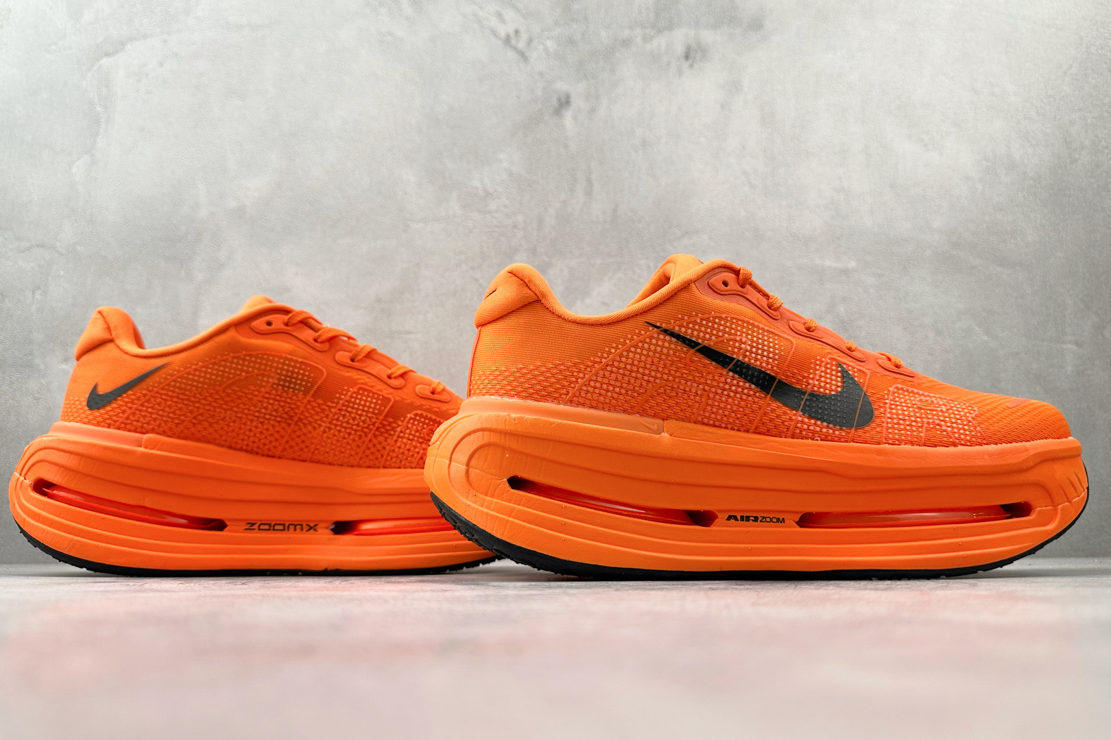 220 Nike Vomero Vomero Premium 橙色 HQ2050-660