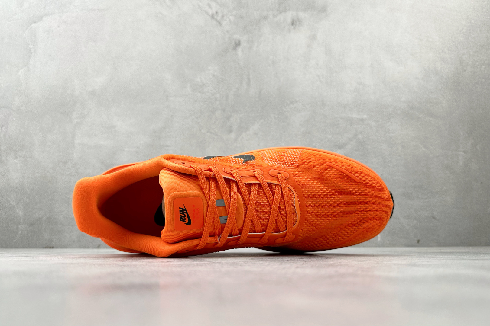 220 Nike Vomero Vomero Premium 橙色 HQ2050-660