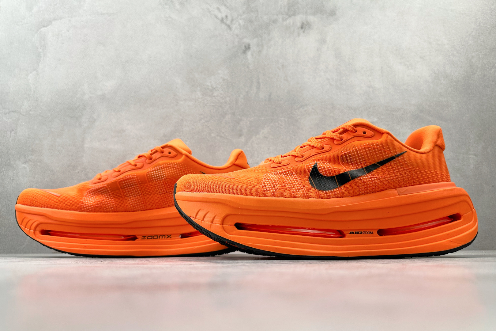 220 Nike Vomero Vomero Premium 橙色 HQ2050-660