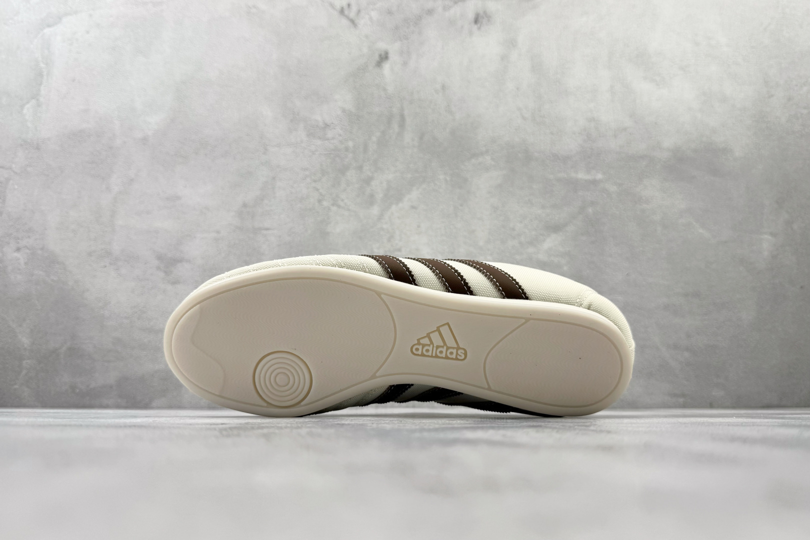 160 出口订单 KITH x adidas TAEKWONDO 白棕 JR7036