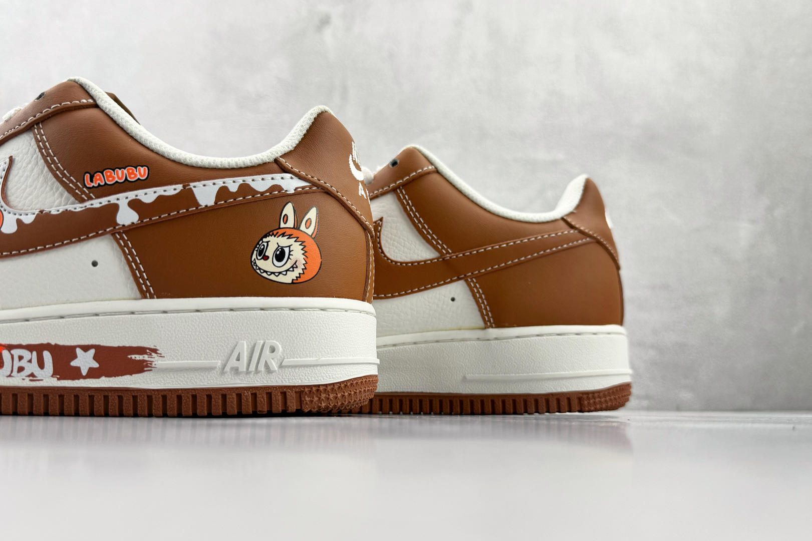 260 Nike Air Force 1 07 labubu 联名 棕白 KJ5188-003