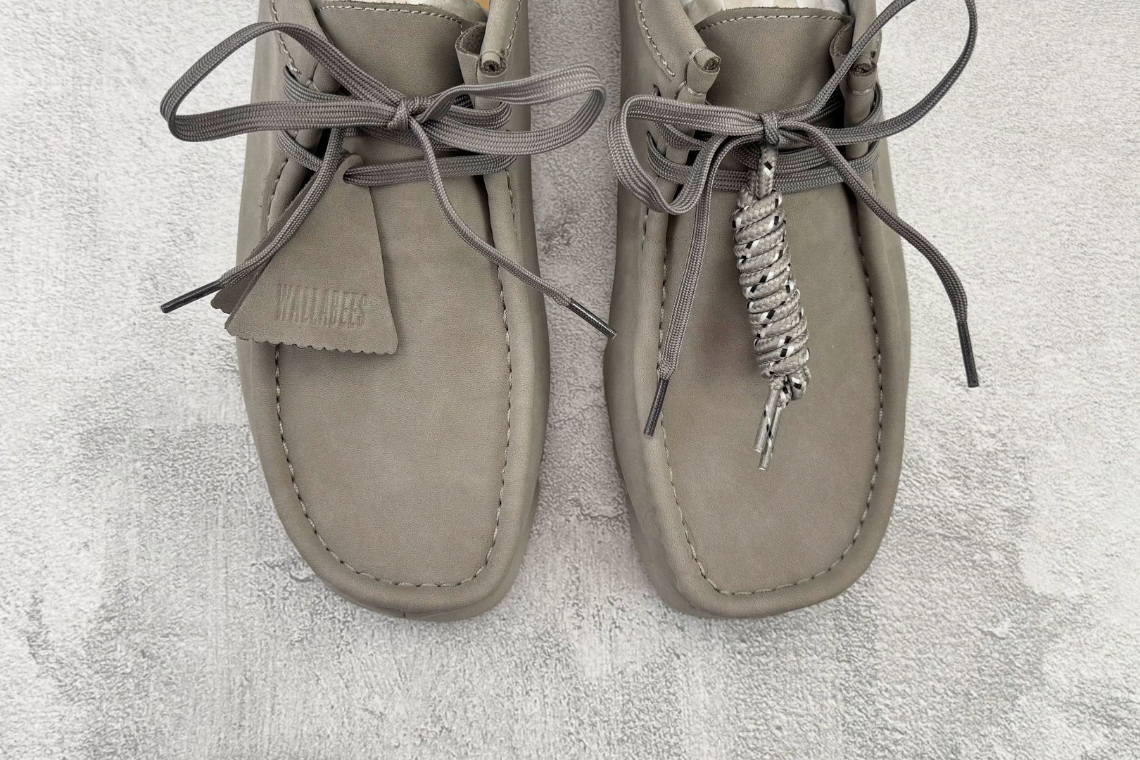 RO Clarks其乐Originals WallabeeGTX 灰色货号：尺码：36 36.5 37.