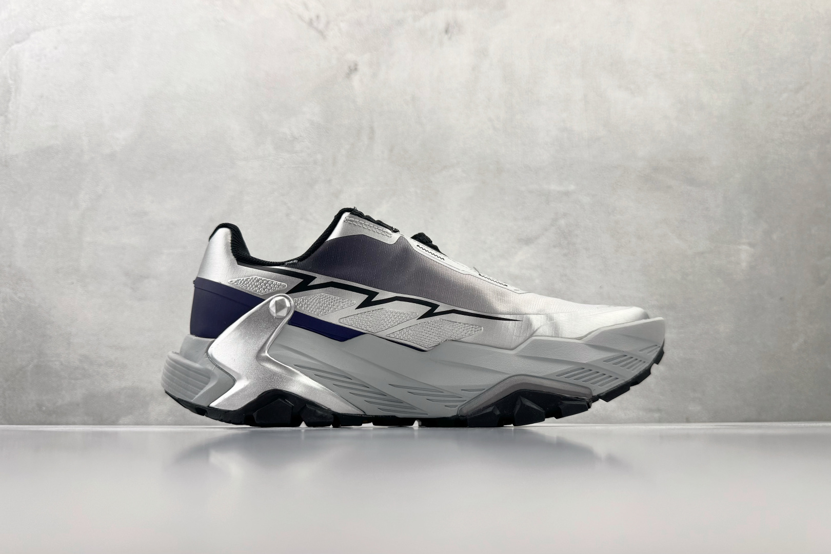 广版 凯乐石 KAILAS FUGA DU BOA 龙胆紫货号：KS尺码：36 36.5 37.5 38