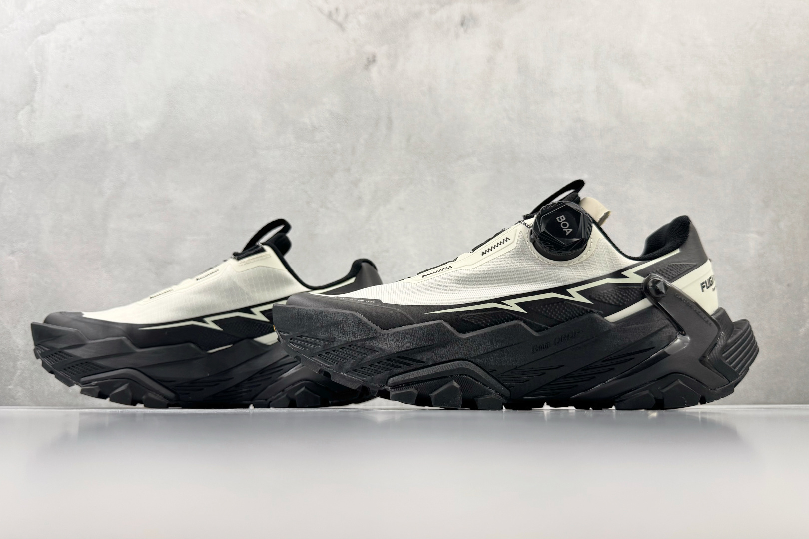 广版 凯乐石 KAILAS FUGA DU BOA 黑白色货号：KS尺码：36 36.5 37.5 38