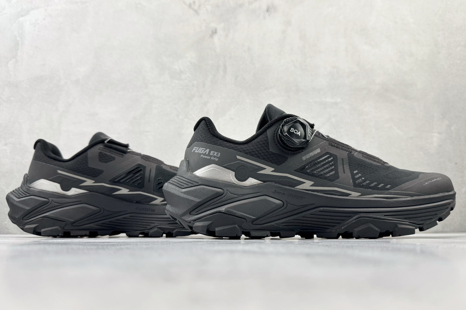 广版 凯乐石 KAILAS FUGA EX3 BOA 墨黑货号：KS尺码：36 36.5 37.5 38