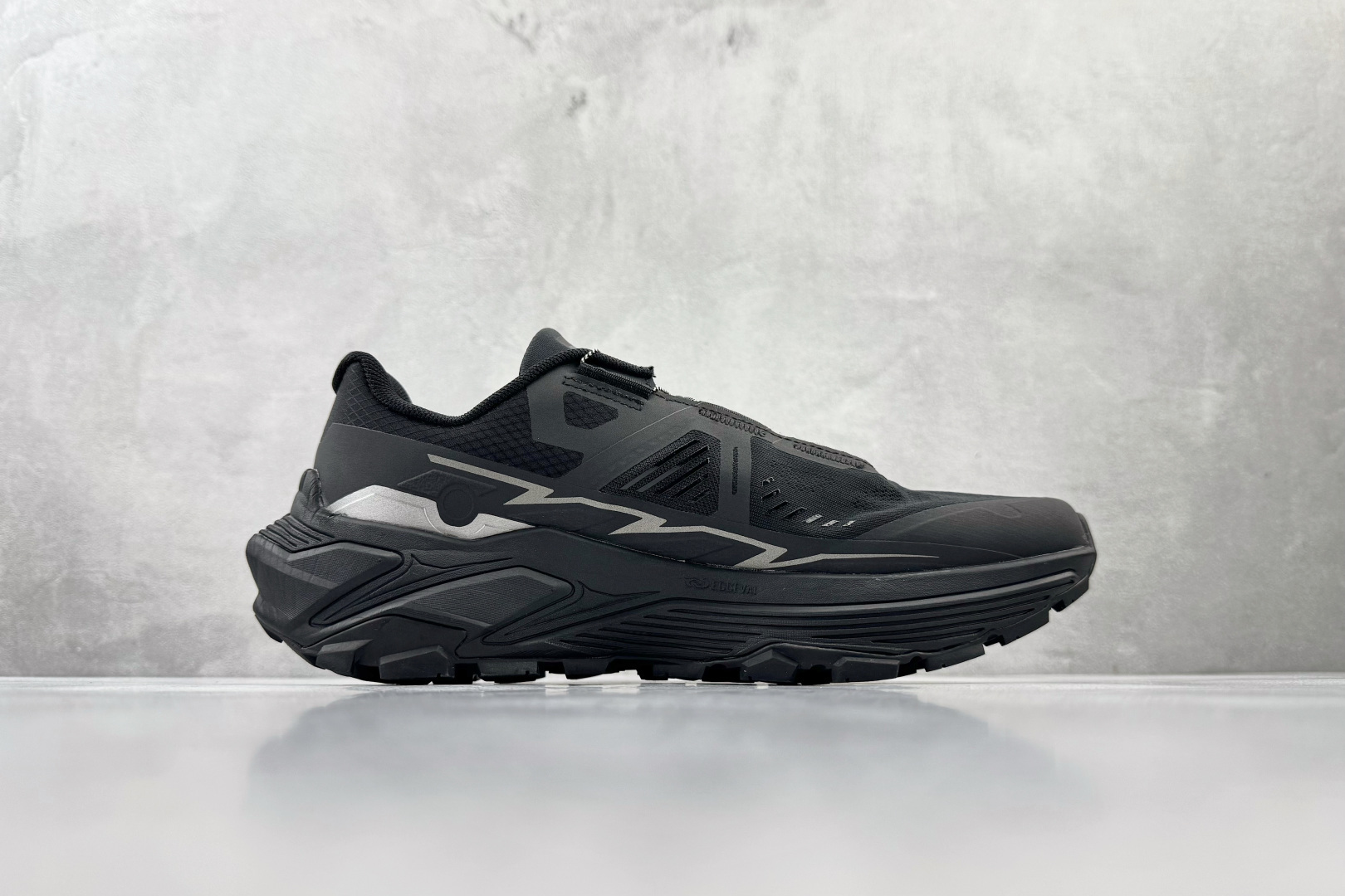 广版 凯乐石 KAILAS FUGA EX3 BOA 墨黑货号：KS尺码：36 36.5 37.5 38