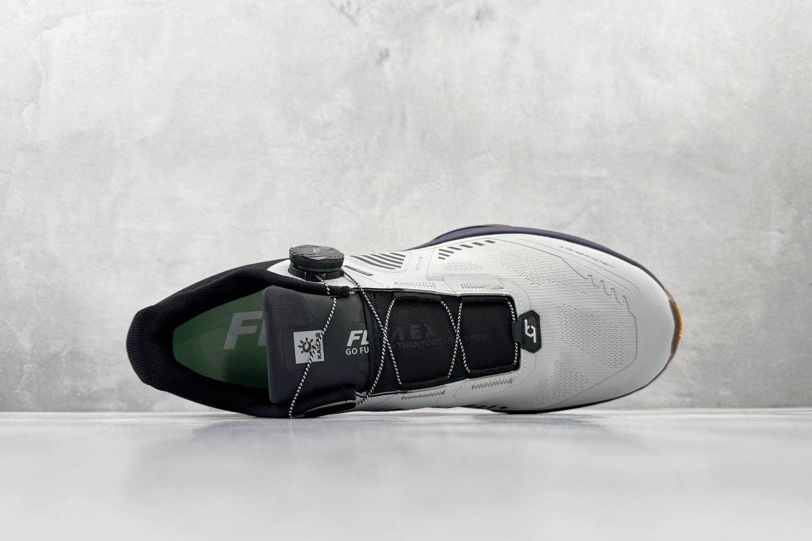 广版 凯乐石 KAILAS FUGA EX3 BOA 浅银灰货号：KSA尺码：36 36.5 37.5 