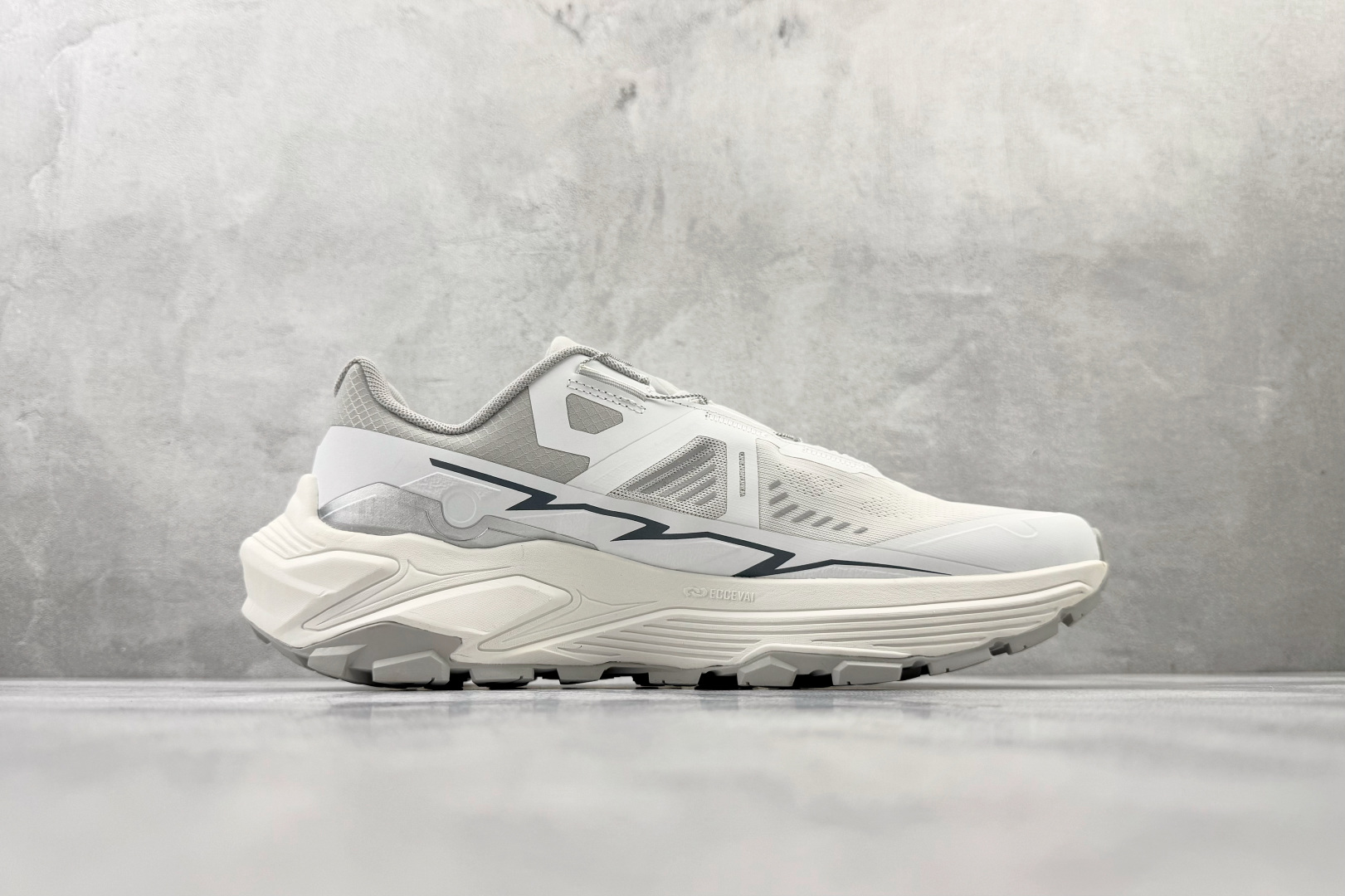 广版 凯乐石 KAILAS FUGA EX3 BOA 云白货号：KS尺码：36 36.5 37.5 38