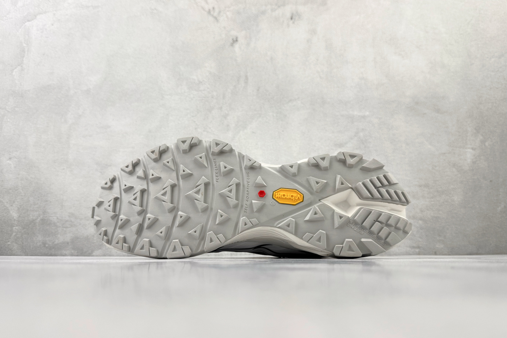 广版 凯乐石 KAILAS FUGA EX3 BOA 云白货号：KS尺码：36 36.5 37.5 38