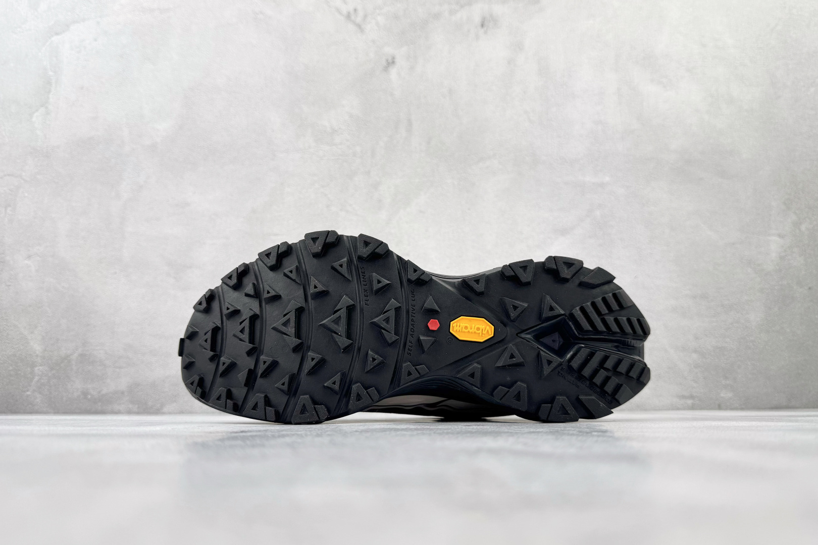 广版 凯乐石 KAILAS FUGA EX3 BOA 浮岩灰货号：KS浮岩灰/相思灰（BOX）尺码：36