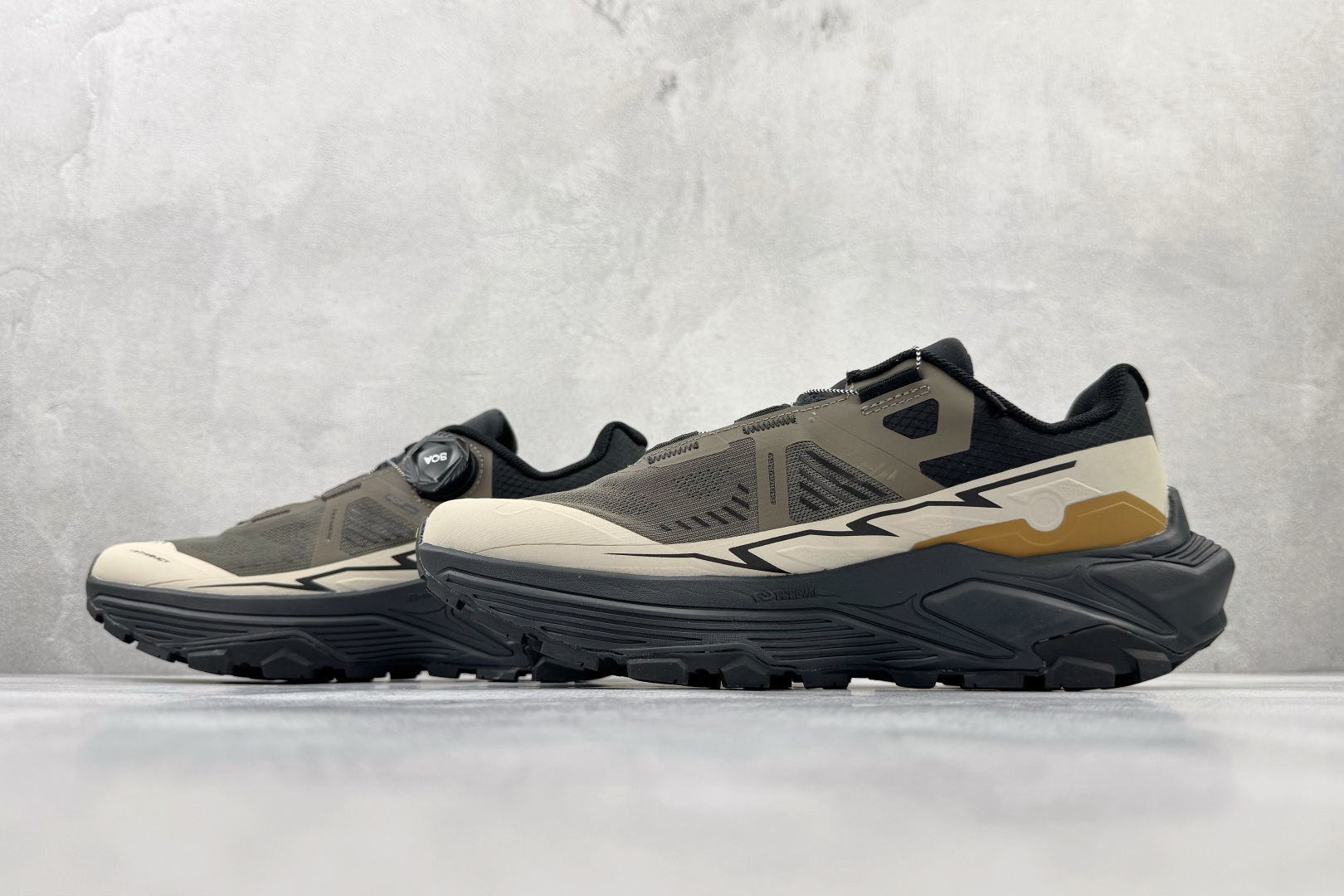 广版 凯乐石 KAILAS FUGA EX3 BOA 浮岩灰货号：KS浮岩灰/相思灰（BOX）尺码：36