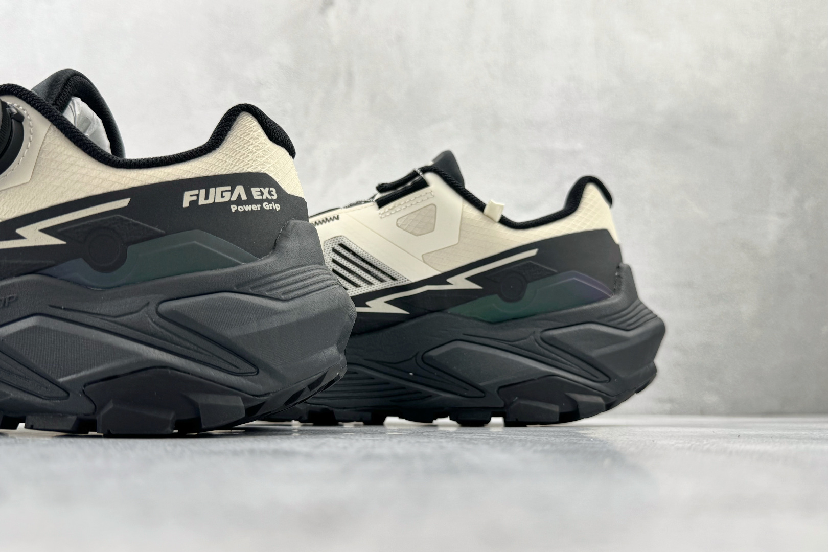 广版 凯乐石 KAILAS FUGA EX3 BOA 太空灰货号：KS尺码：36 36.5 37.5 3