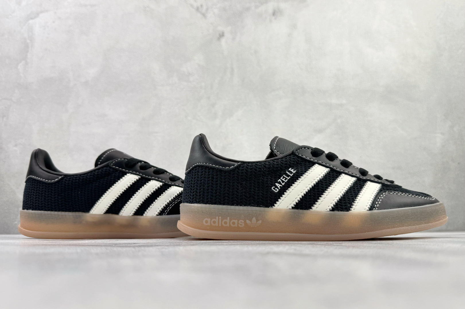 180 adidas originals GAZELLE INDOOR 黑色 JQ7084