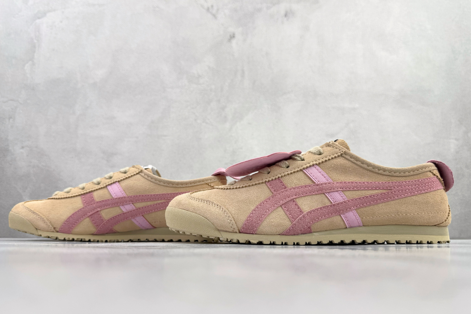 150 Patou x Onitsuka Tiger鬼塚虎 MEXICO 66棕粉 1183C380-200-Chinese UA Cheap High Quatity Brand Clothes Bags handbags Sneakers wholesale wholesaler seller from China Factory suppliers Fashion Clothing Shoes best Quality Beautiful Price 150 Patou x Onitsuka Tiger鬼塚虎 MEXICO 66棕粉 1183C380-200