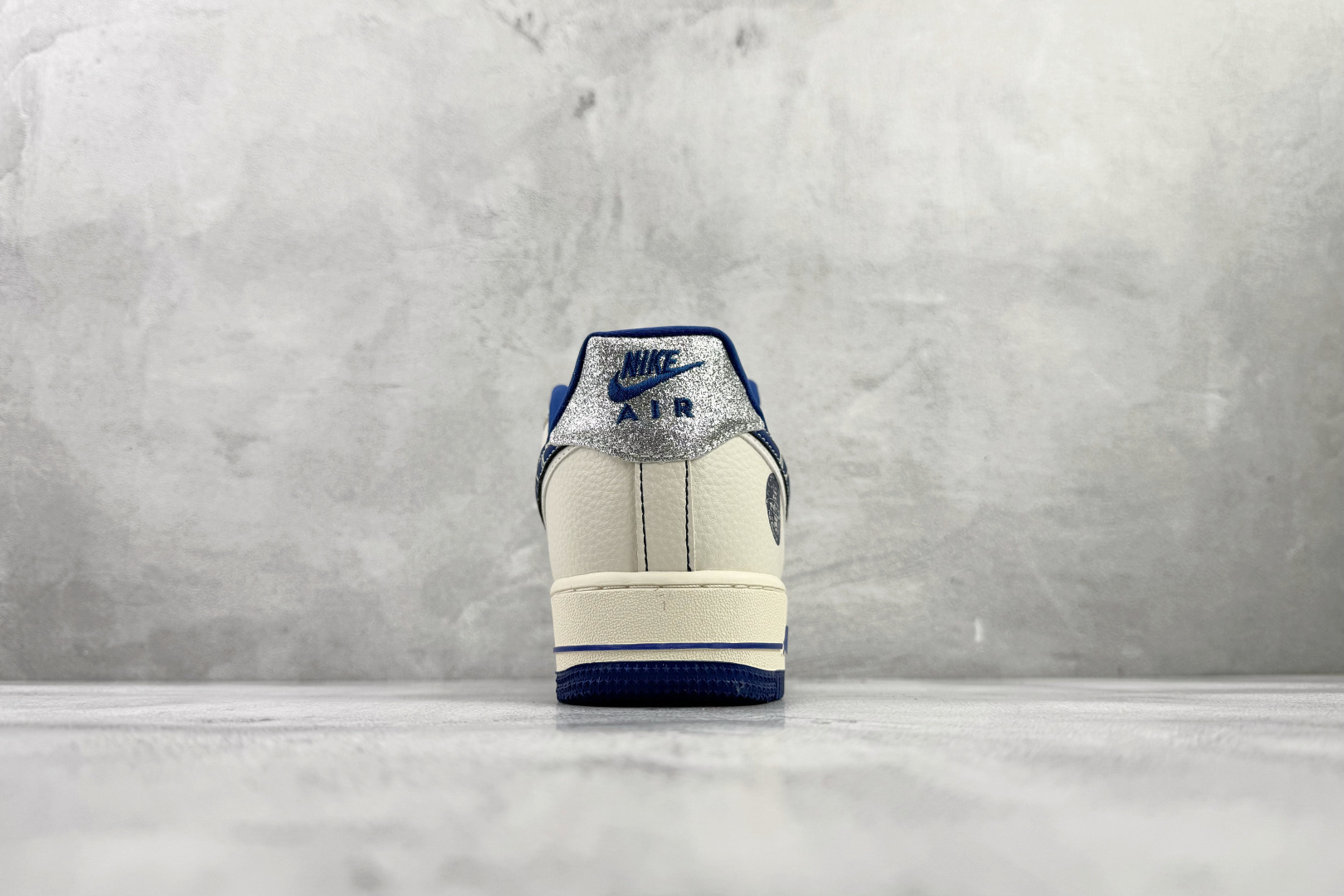 Nike Air Force 1 07 STUSSY 联名 米白蓝 DD1982-306