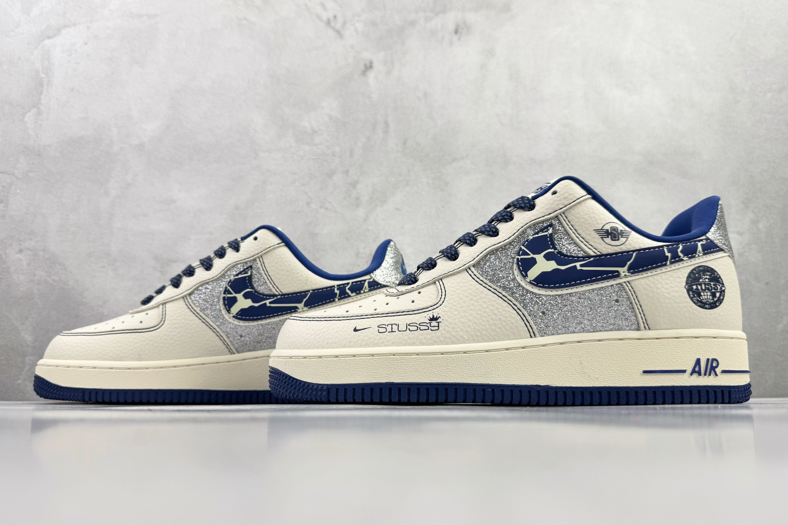 Nike Air Force 1 07 STUSSY 联名 米白蓝 DD1982-306