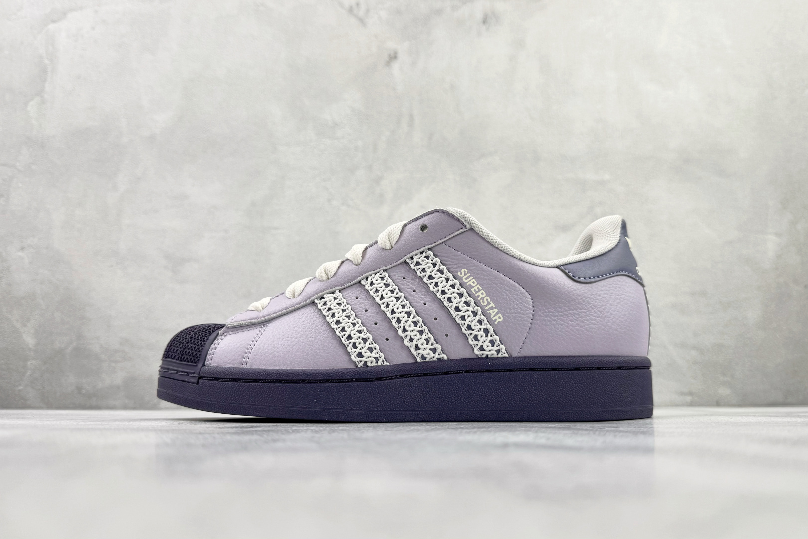 XP 本地平台专供 adidas originals Superstar 2 紫色货号：KJ4210尺码