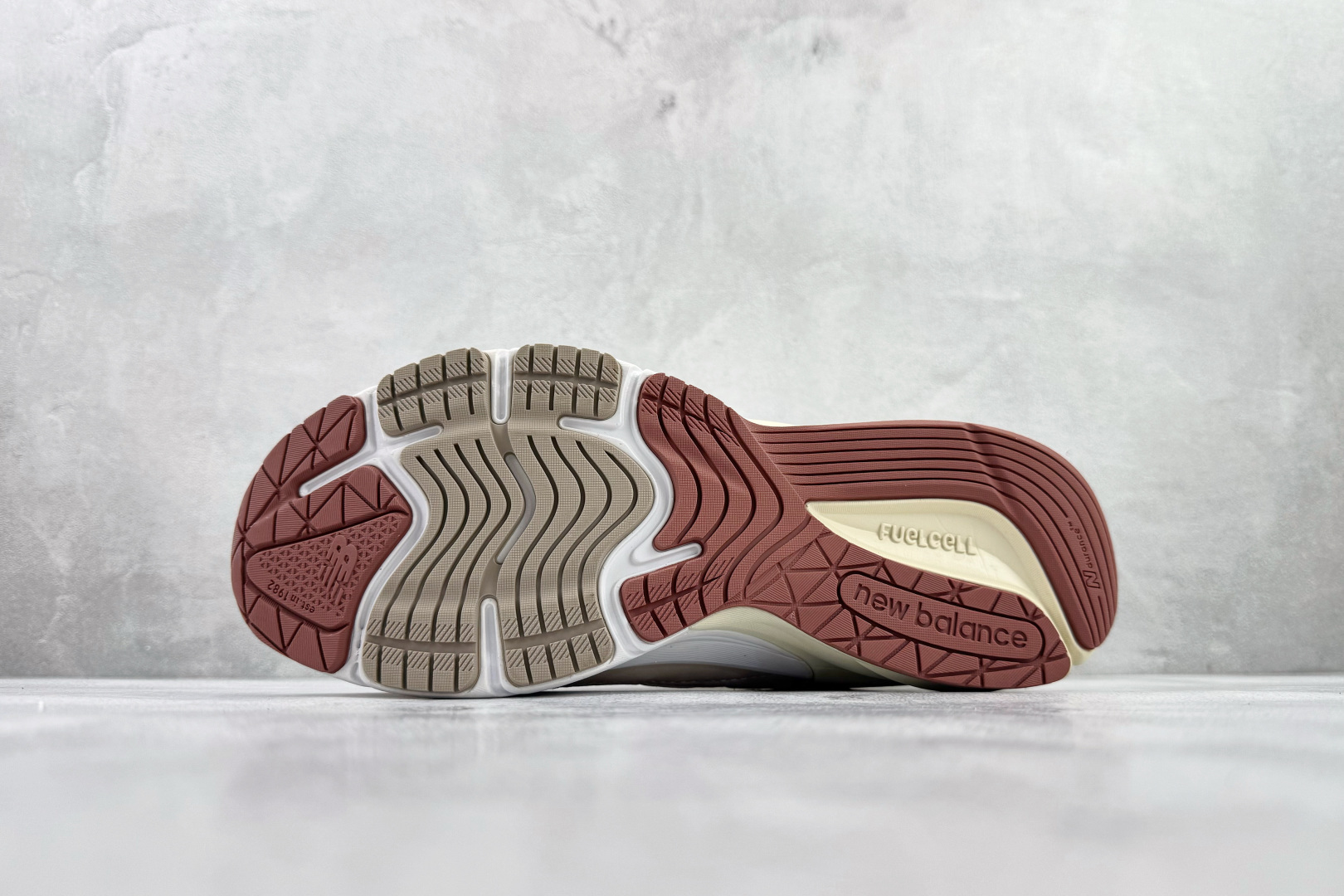 纯原 Loro Piana x New Balance NB 990 V6 灰色 U990LP6 纯原 Loro Piana x New Balance NB 990 V6 灰色 U990LP6