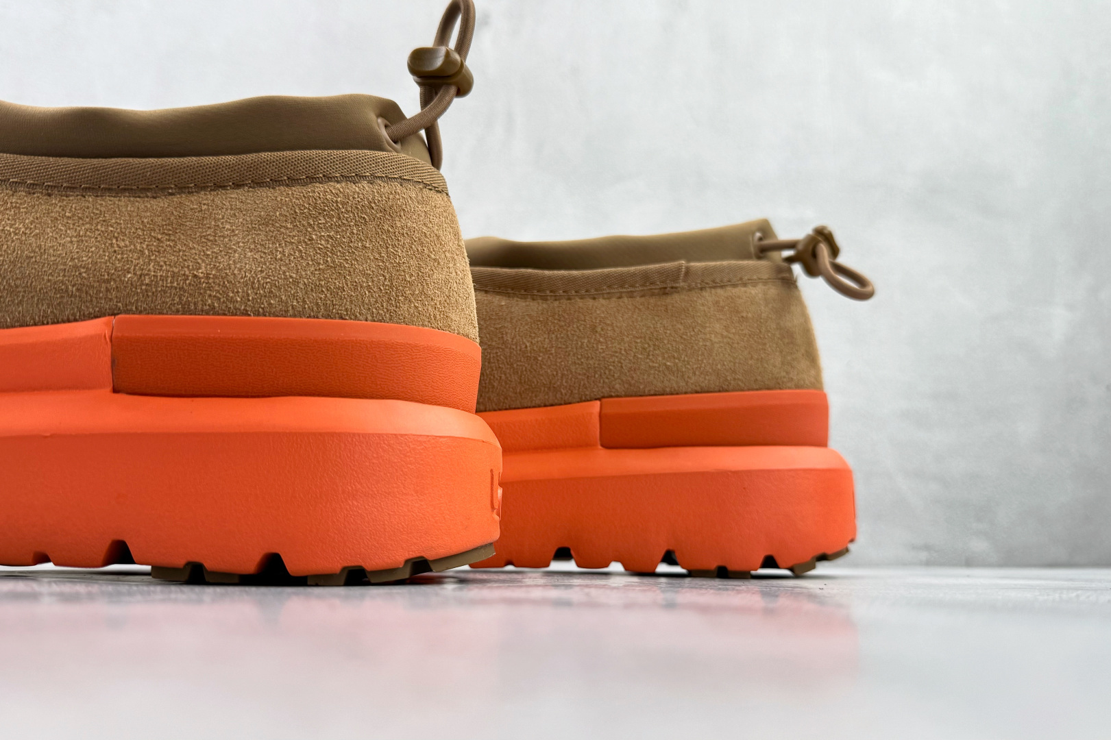 280 UGG 包头套脚 棕色 1144096-CTON