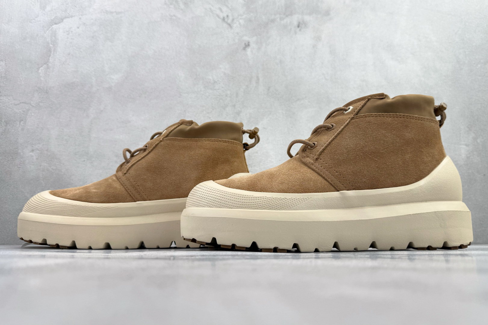 290 UGG Neumel Weather Hybrid 棕米 1143991CWTC-栗/白色