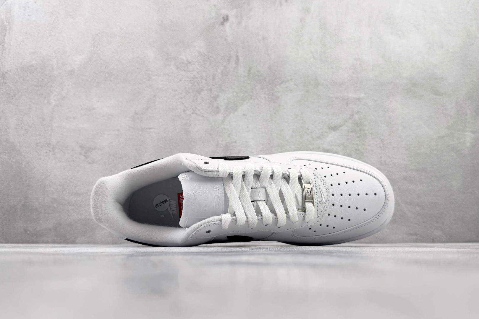 210 全新版本升级 Supreme x Nike Air Force 1 Low SP 白色 CU9225-102