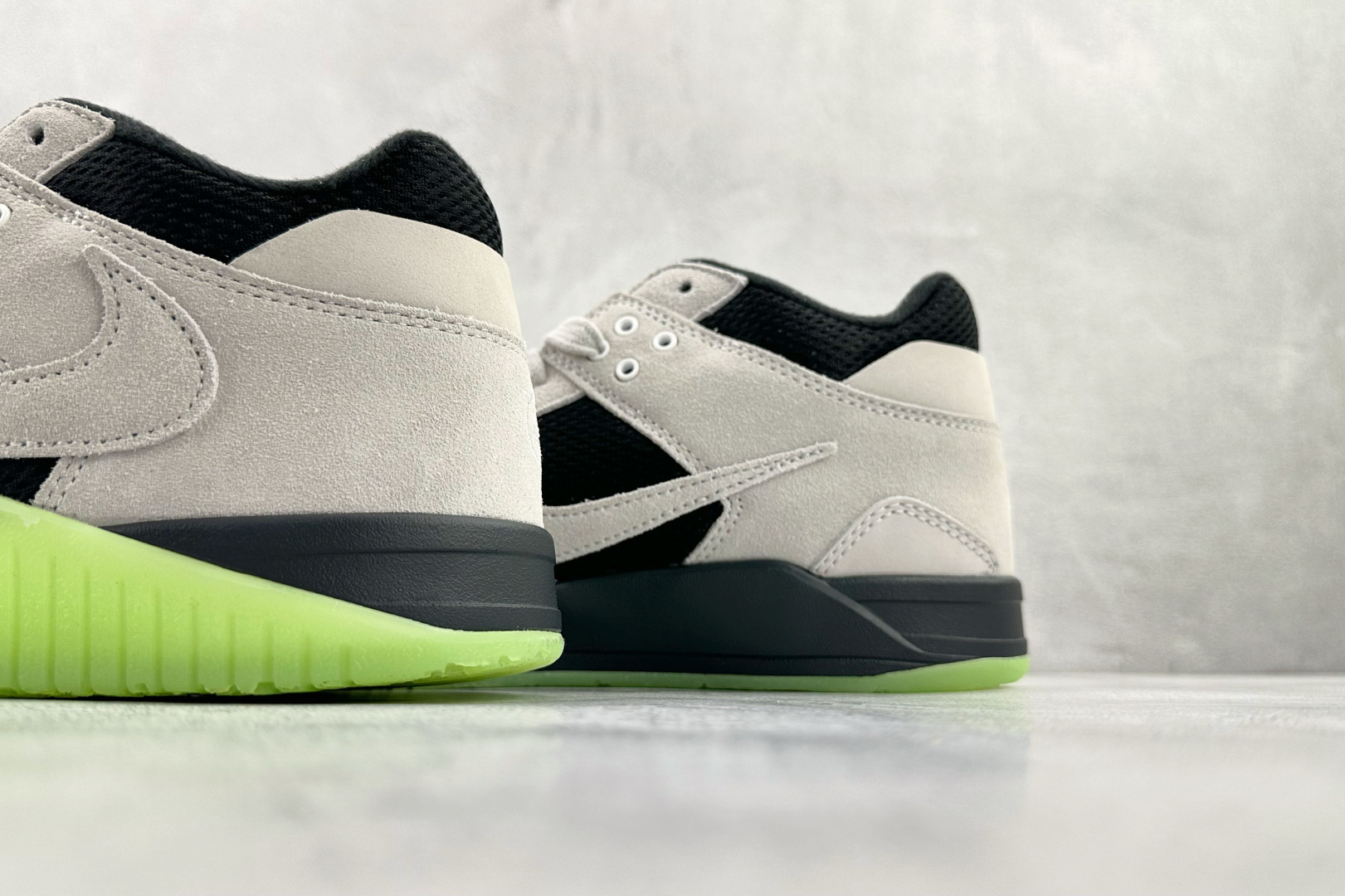 东南亚订单 Travis Scott x Chase B x Jordan Jumpman Jack 黑绿色 IH7971-001 东南亚订单 Travis Scott x Chase B x Jordan Jumpman Jack 黑绿色 IH7971-001