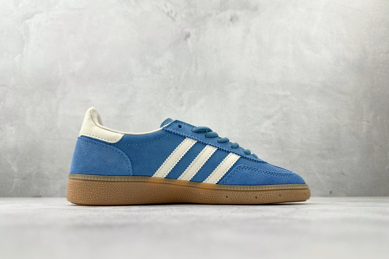 160 出口订单 adidas originals HANDBALL SPEZIAL白蓝色 IG6194