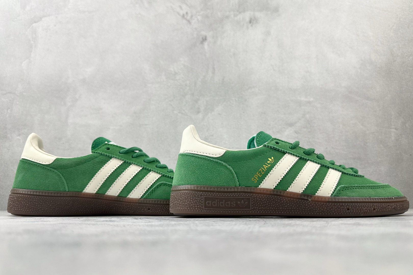 160 出口订单 adidas originals HANDBALL SPEZIAL 绿白色 IG6192