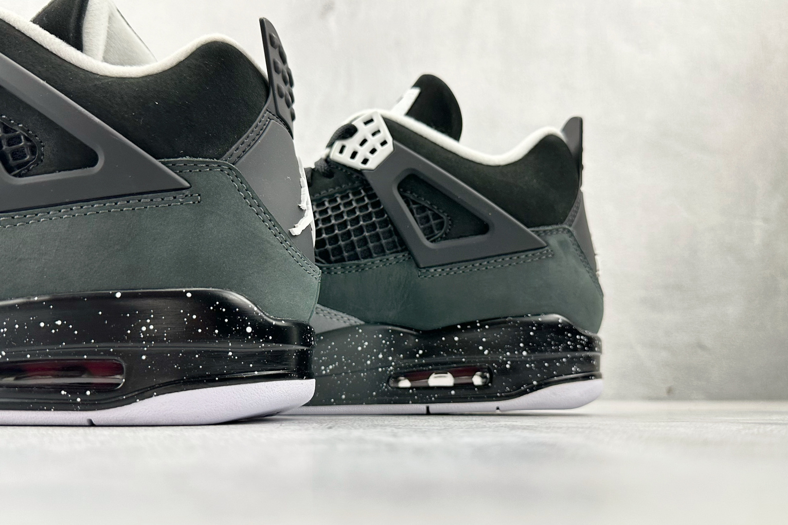450 顶级纯原 Jordan Air Jordan 4 ”Fear” 黑白 FQ8138-002-Chinese UA Cheap High Quatity Brand Clothes Bags handbags Sneakers wholesale wholesaler seller from China Factory suppliers Fashion Clothing Shoes best Quality Beautiful Price 450 顶级纯原 Jordan Air Jordan 4 ”Fear” 黑白 FQ8138-002