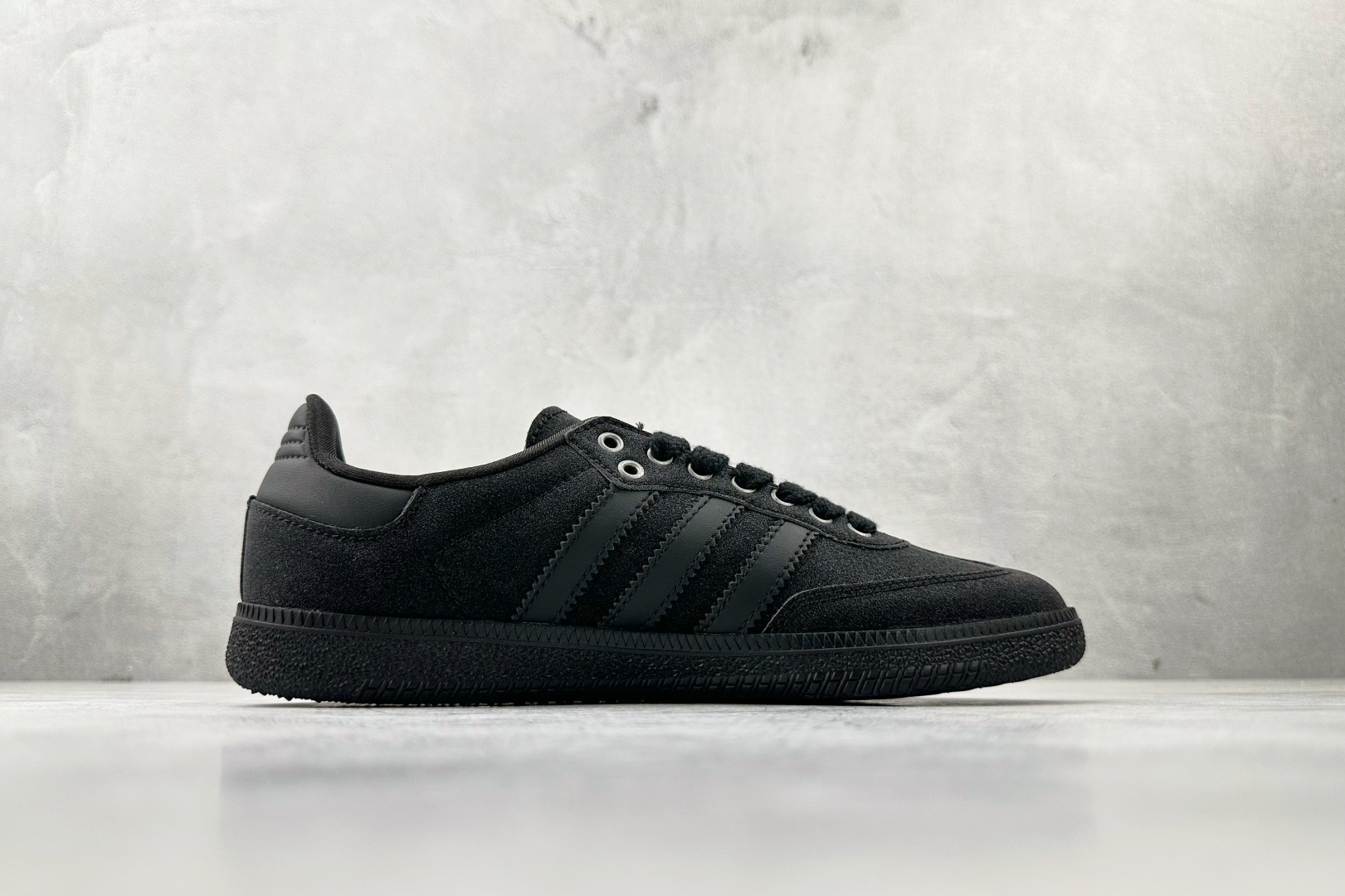 170 adidas originals Samba Shiny Pack黑色 KI6265