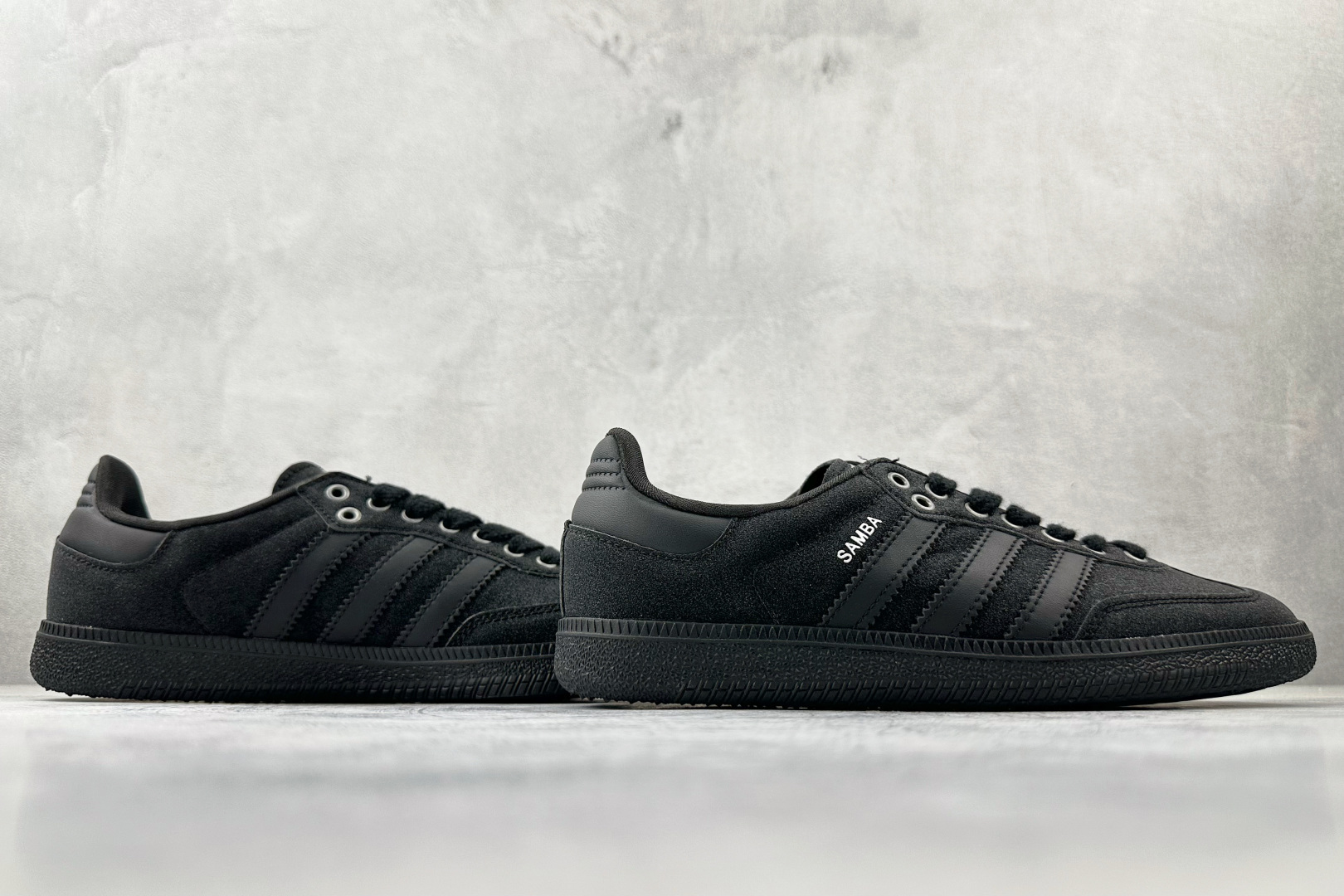 170 adidas originals Samba Shiny Pack黑色 KI6265