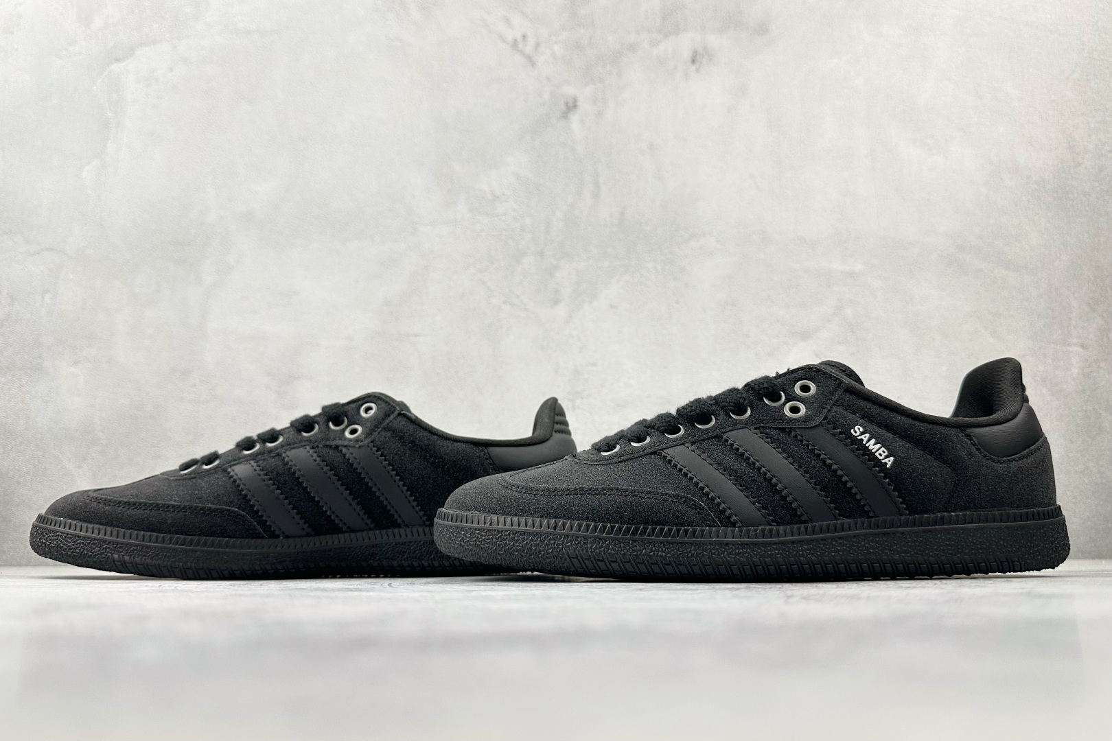 170 adidas originals Samba Shiny Pack黑色 KI6265