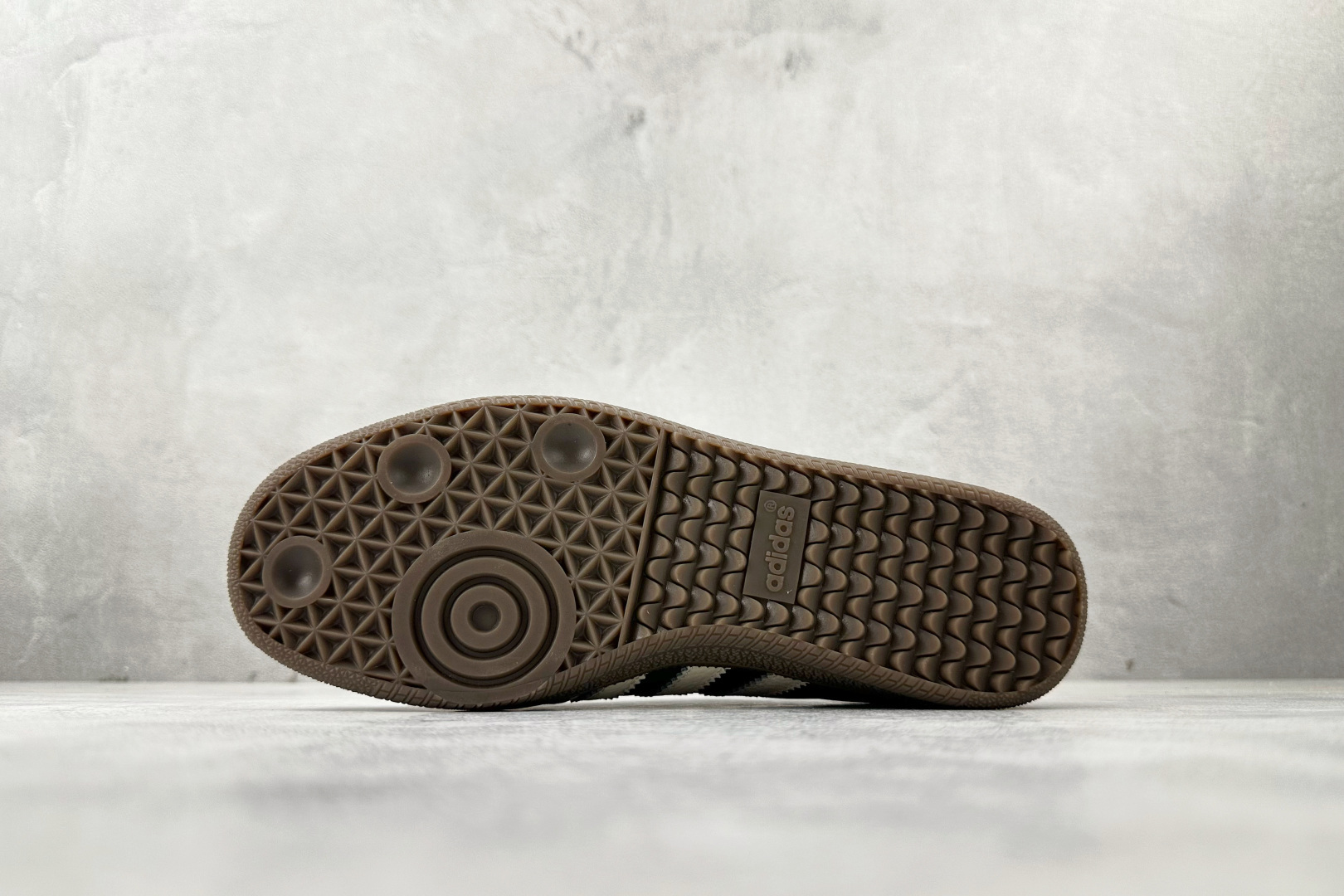 adidas originals SAMBA “Night Indigo”白蓝色 IG1968 adidas originals SAMBA “Night Indigo”白蓝色 IG1968