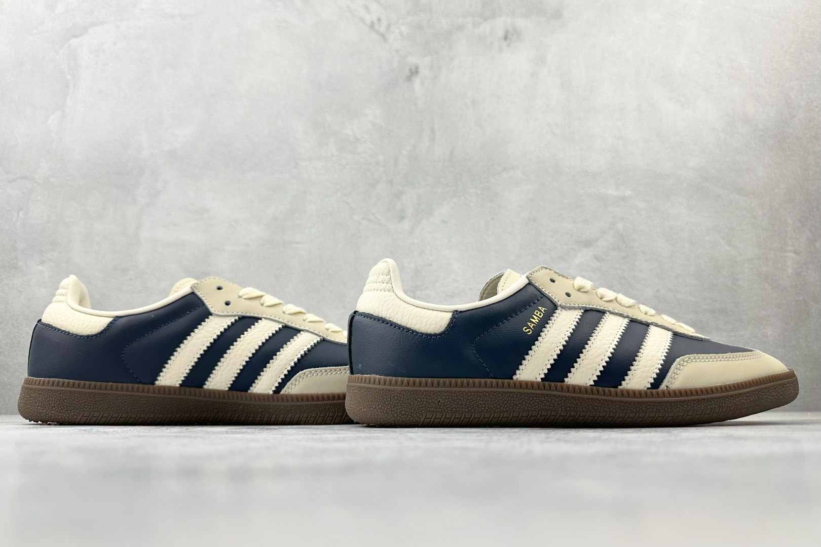 adidas originals SAMBA “Night Indigo”白蓝色 IG1968 adidas originals SAMBA “Night Indigo”白蓝色 IG1968