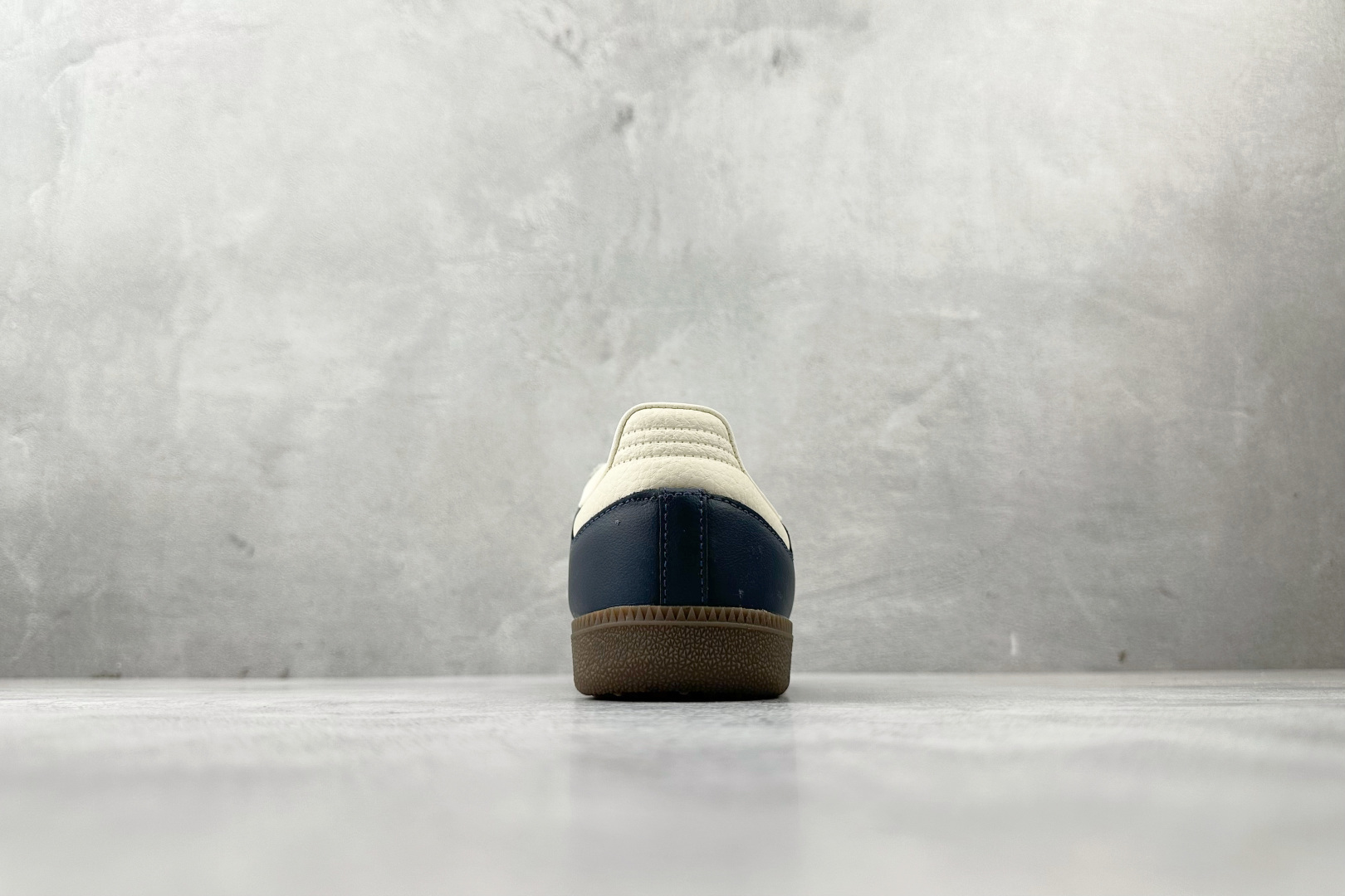 adidas originals SAMBA “Night Indigo”白蓝色 IG1968 adidas originals SAMBA “Night Indigo”白蓝色 IG1968