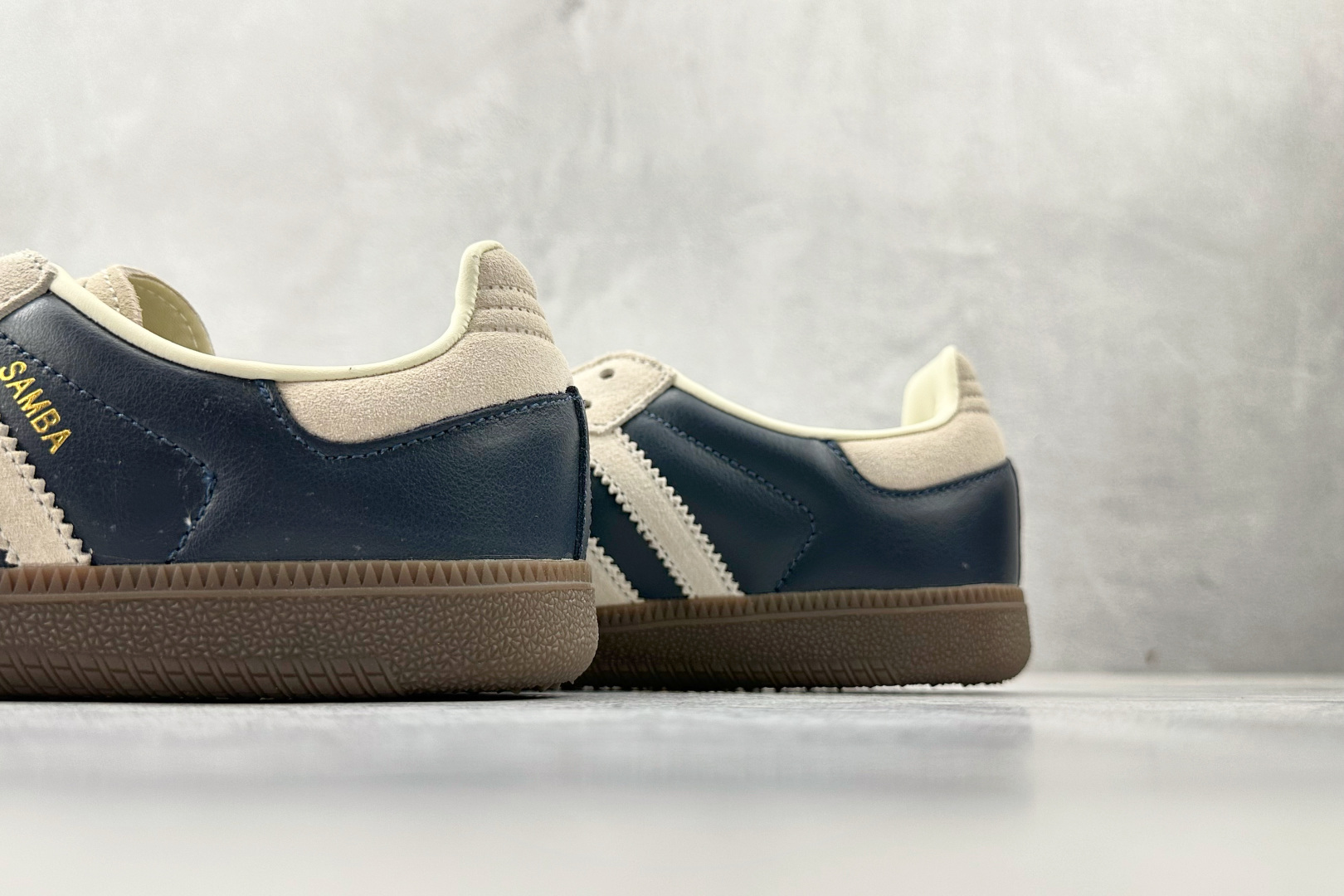 170 adidas originals SAMBA 深蓝 JI3217-Chinese UA Cheap High Quatity Brand Clothes Bags handbags Sneakers wholesale wholesaler seller from China Factory suppliers Fashion Clothing Shoes best Quality Beautiful Price 170 adidas originals SAMBA 深蓝 JI3217