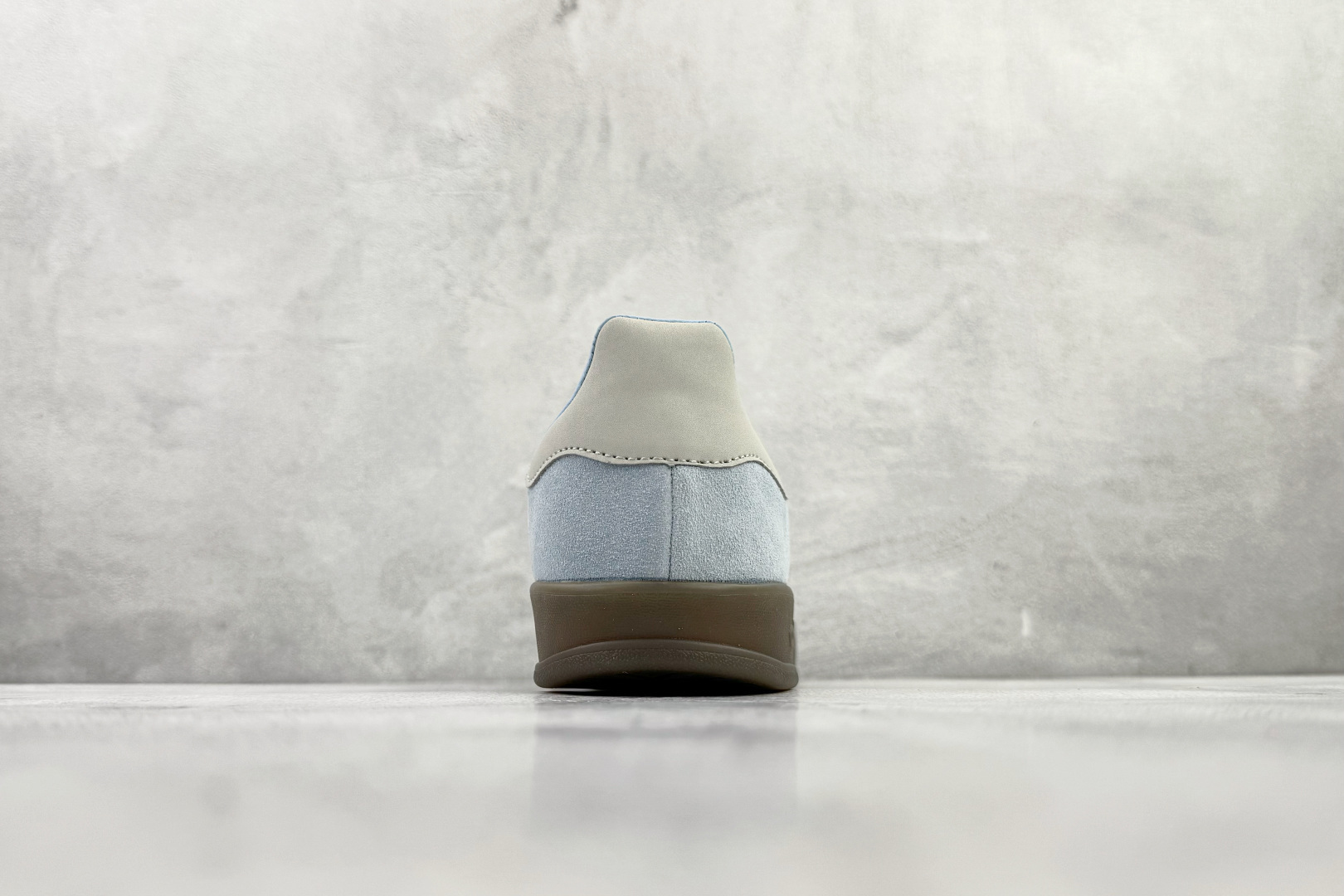 150 adidas originals GAZELLE 蓝白 JI2717-Chinese UA Cheap High Quatity Brand Clothes Bags handbags Sneakers wholesale wholesaler seller from China Factory suppliers Fashion Clothing Shoes best Quality Beautiful Price 150 adidas originals GAZELLE 蓝白 JI2717