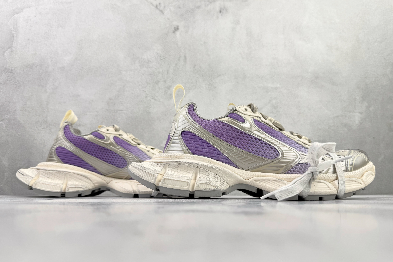 390 代购版 Balenciaga 巴黎世家 3XL 灰紫 734731 W3XGM 5590-Chinese UA Cheap High Quatity Brand Clothes Bags handbags Sneakers wholesale wholesaler seller from China Factory suppliers Fashion Clothing Shoes best Quality Beautiful Price 390 代购版 Balenciaga 巴黎世家 3XL 灰紫 734731 W3XGM 5590