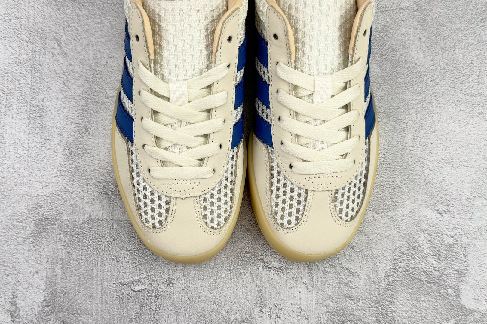adidas originals GAZELLE INDOOR 米白色 JH5419 adidas originals GAZELLE INDOOR 米白色 JH5419