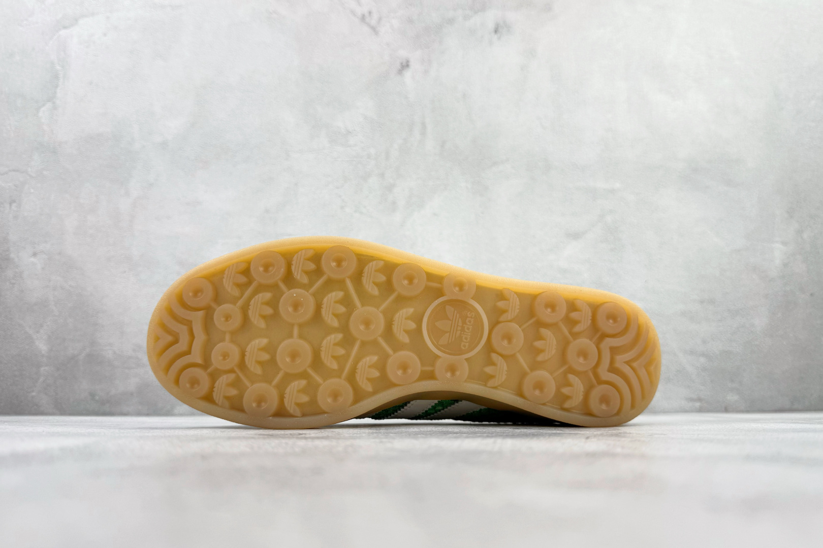 170 adidas originals GAZELLE INDOOR 绿色 JH5417-Chinese UA Cheap High Quatity Brand Clothes Bags handbags Sneakers wholesale wholesaler seller from China Factory suppliers Fashion Clothing Shoes best Quality Beautiful Price 170 adidas originals GAZELLE INDOOR 绿色 JH5417