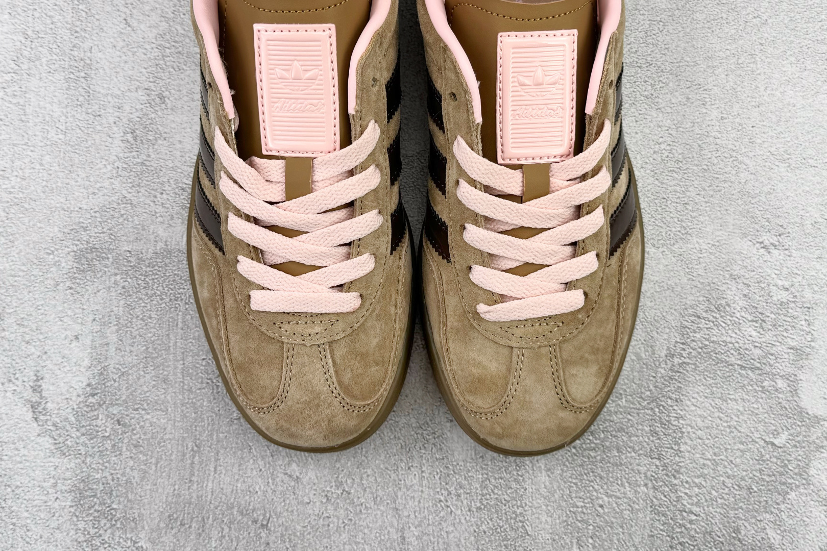 170 adidas originals GAZELLE INDOOR 棕色 JR8028-Chinese UA Cheap High Quatity Brand Clothes Bags handbags Sneakers wholesale wholesaler seller from China Factory suppliers Fashion Clothing Shoes best Quality Beautiful Price 170 adidas originals GAZELLE INDOOR 棕色 JR8028