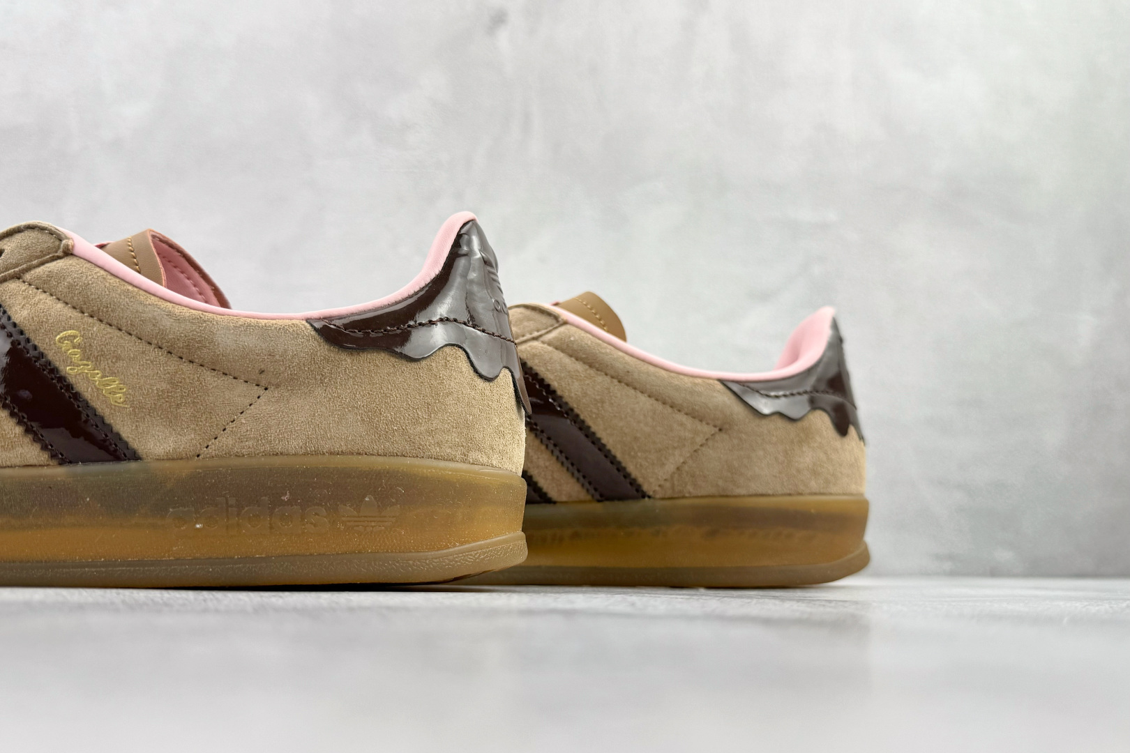 170 adidas originals GAZELLE INDOOR 棕色 JR8028-Chinese UA Cheap High Quatity Brand Clothes Bags handbags Sneakers wholesale wholesaler seller from China Factory suppliers Fashion Clothing Shoes best Quality Beautiful Price 170 adidas originals GAZELLE INDOOR 棕色 JR8028