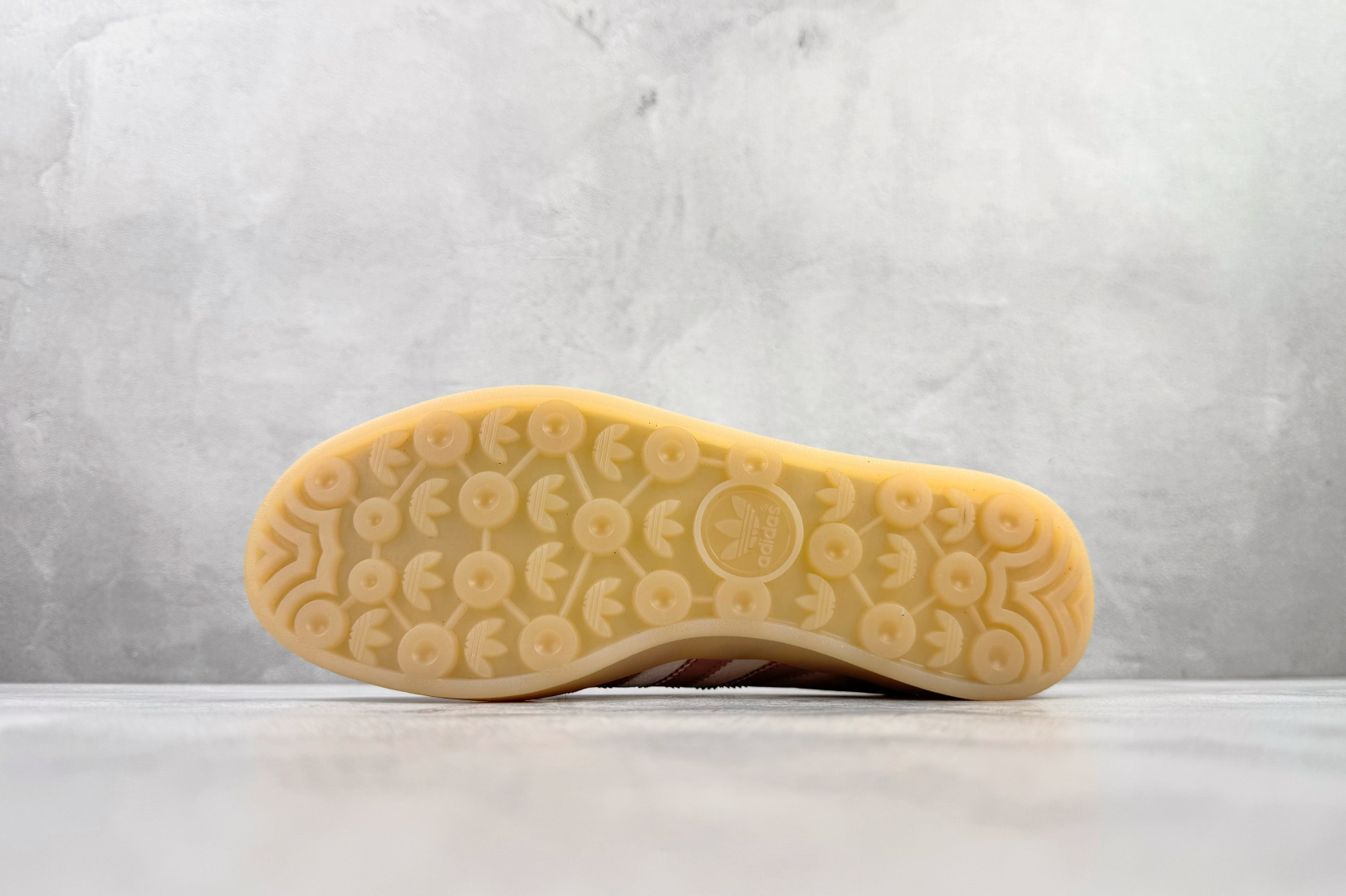 170 adidas originals GAZELLE INDOOR 粉色 JI2709-Chinese UA Cheap High Quatity Brand Clothes Bags handbags Sneakers wholesale wholesaler seller from China Factory suppliers Fashion Clothing Shoes best Quality Beautiful Price 170 adidas originals GAZELLE INDOOR 粉色 JI2709