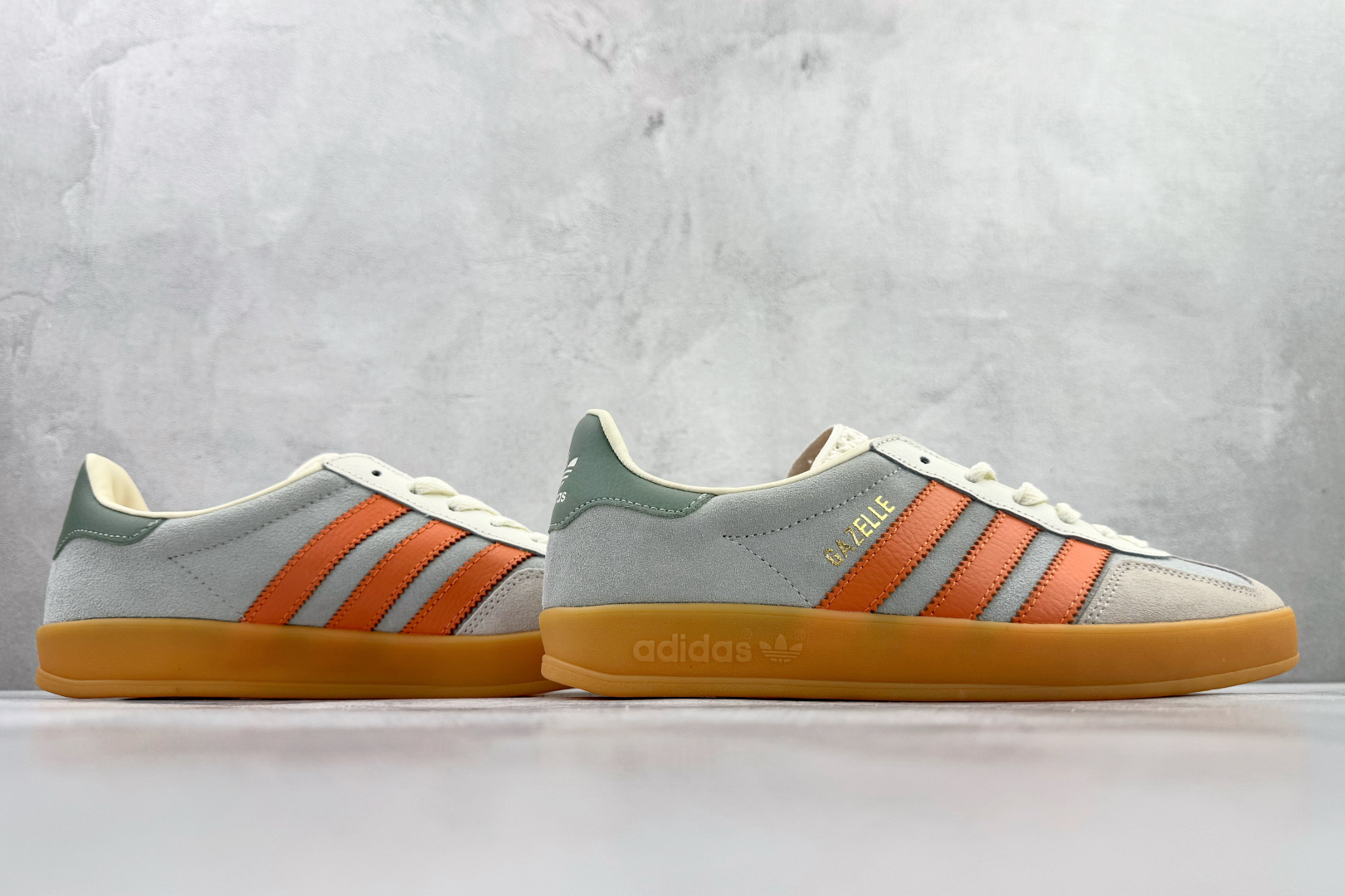 170 adidas originals GAZELLE INDOOR 灰白色 JQ0011