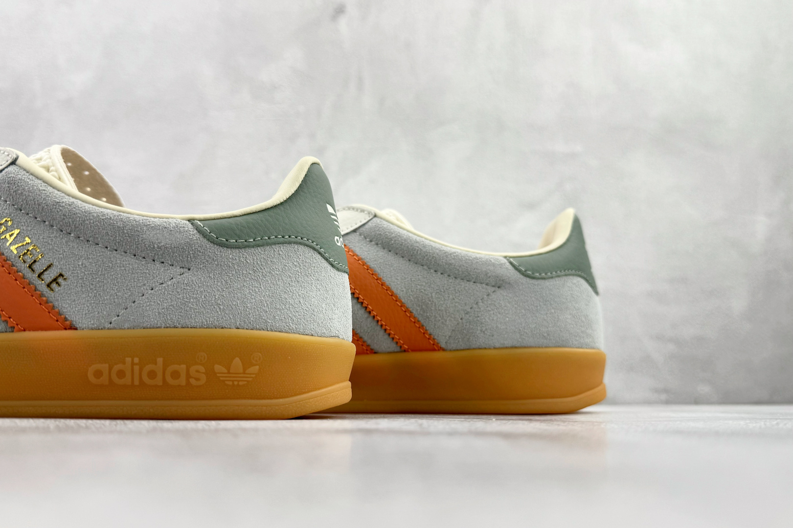 170 adidas originals GAZELLE INDOOR 灰白色 JQ0011