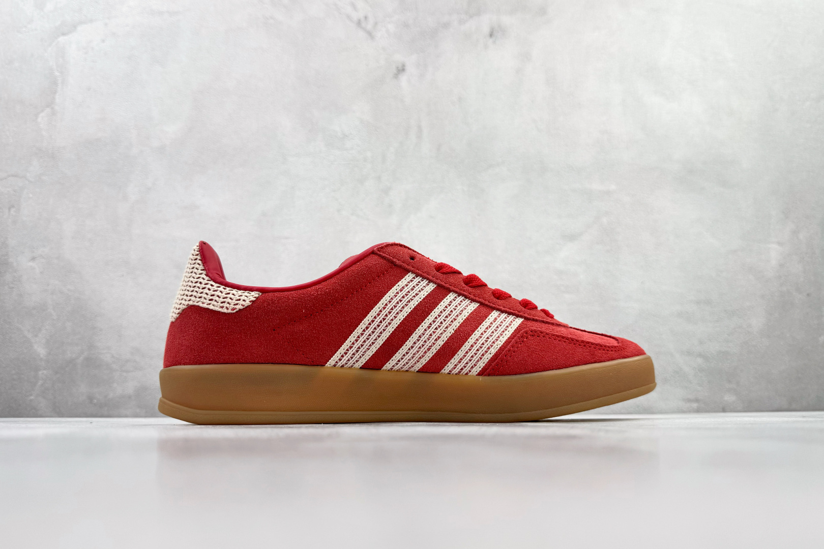 170 adidas originals GAZELLE INDOOR 红色 JI2756-Chinese UA Cheap High Quatity Brand Clothes Bags handbags Sneakers wholesale wholesaler seller from China Factory suppliers Fashion Clothing Shoes best Quality Beautiful Price 170 adidas originals GAZELLE INDOOR 红色 JI2756