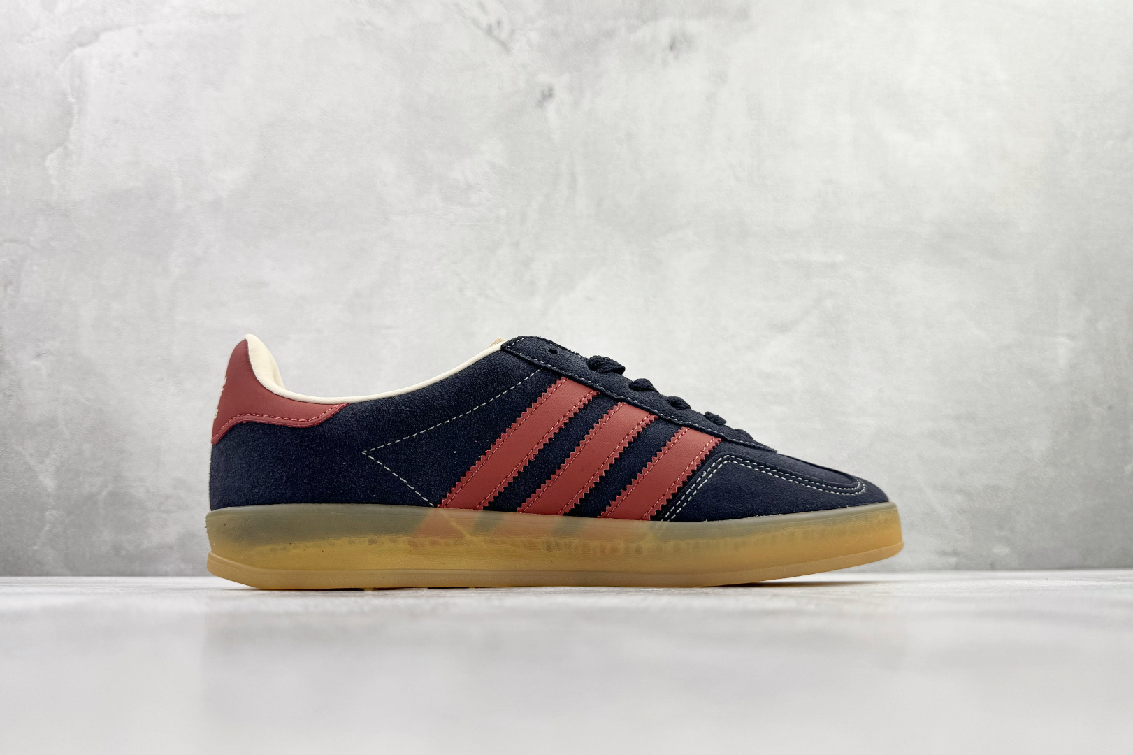 170 adidas originals GAZELLE INDOOR 深蓝色 JH5404-Chinese UA Cheap High Quatity Brand Clothes Bags handbags Sneakers wholesale wholesaler seller from China Factory suppliers Fashion Clothing Shoes best Quality Beautiful Price 170 adidas originals GAZELLE INDOOR 深蓝色 JH5404