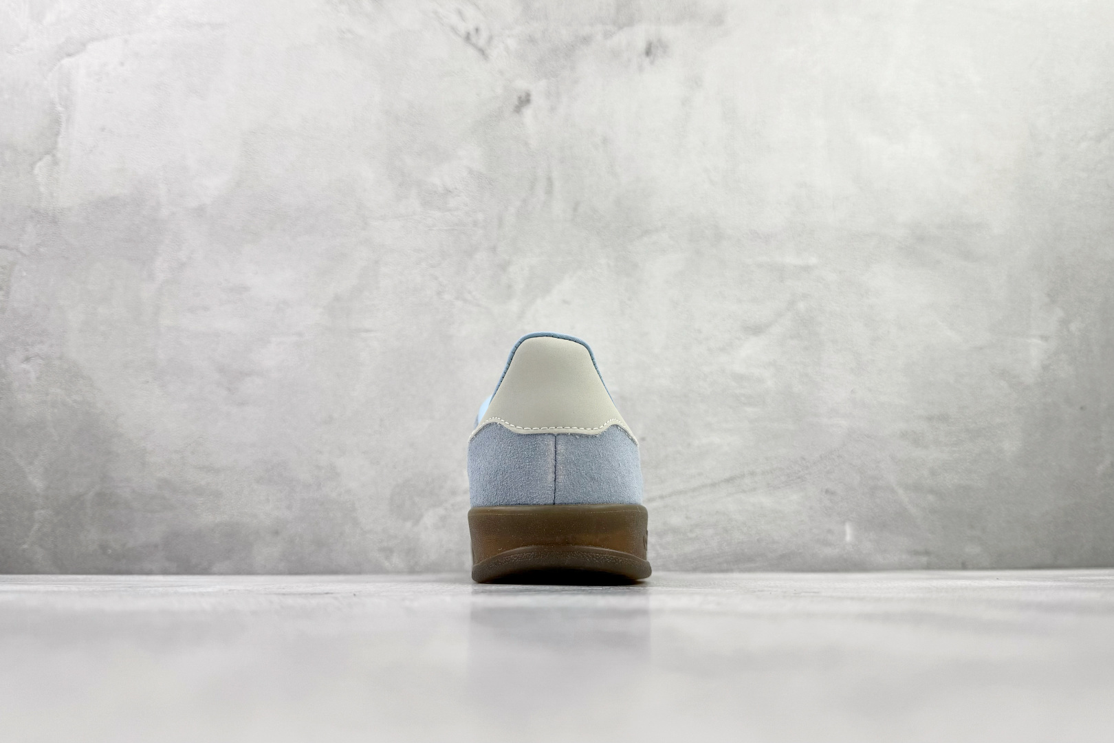 170 adidas originals GAZELLE INDOOR 蓝白 JI2717-Chinese UA Cheap High Quatity Brand Clothes Bags handbags Sneakers wholesale wholesaler seller from China Factory suppliers Fashion Clothing Shoes best Quality Beautiful Price 170 adidas originals GAZELLE INDOOR 蓝白 JI2717