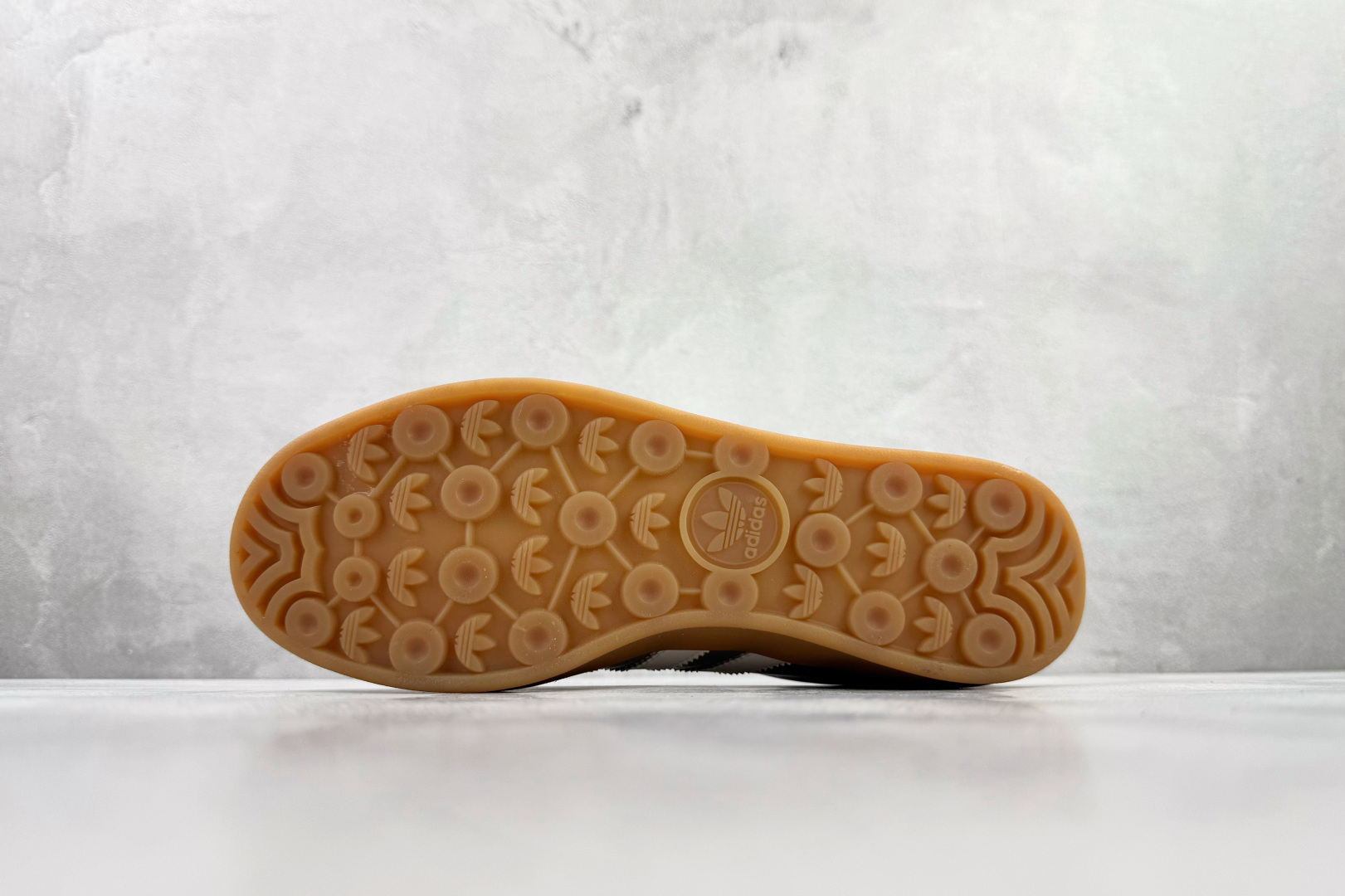 170 adidas originals GAZELLE INDOOR 金属银 JR1206