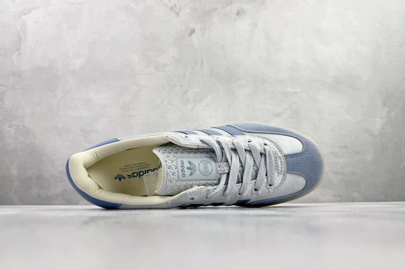 adidas originals GAZELLE INDOOR 蓝色 JI2711 adidas originals GAZELLE INDOOR 蓝色 JI2711